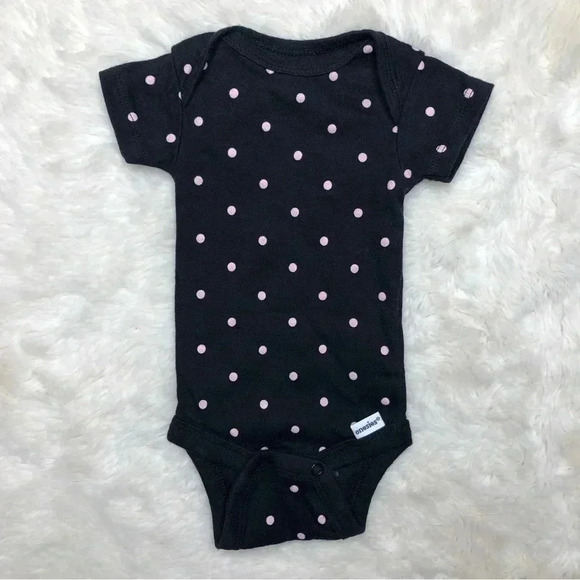 Gerber Onesie Diaper Shirt  Polka Dots Black / Pink Size Newborn - Picture 1 of 16